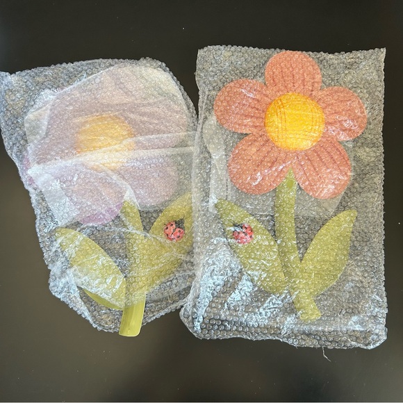 New 2 Home Interiors Kids Metal DaisyFlowers Ladybugs Nursery Room Girls Bedroom - Picture 2 of 7